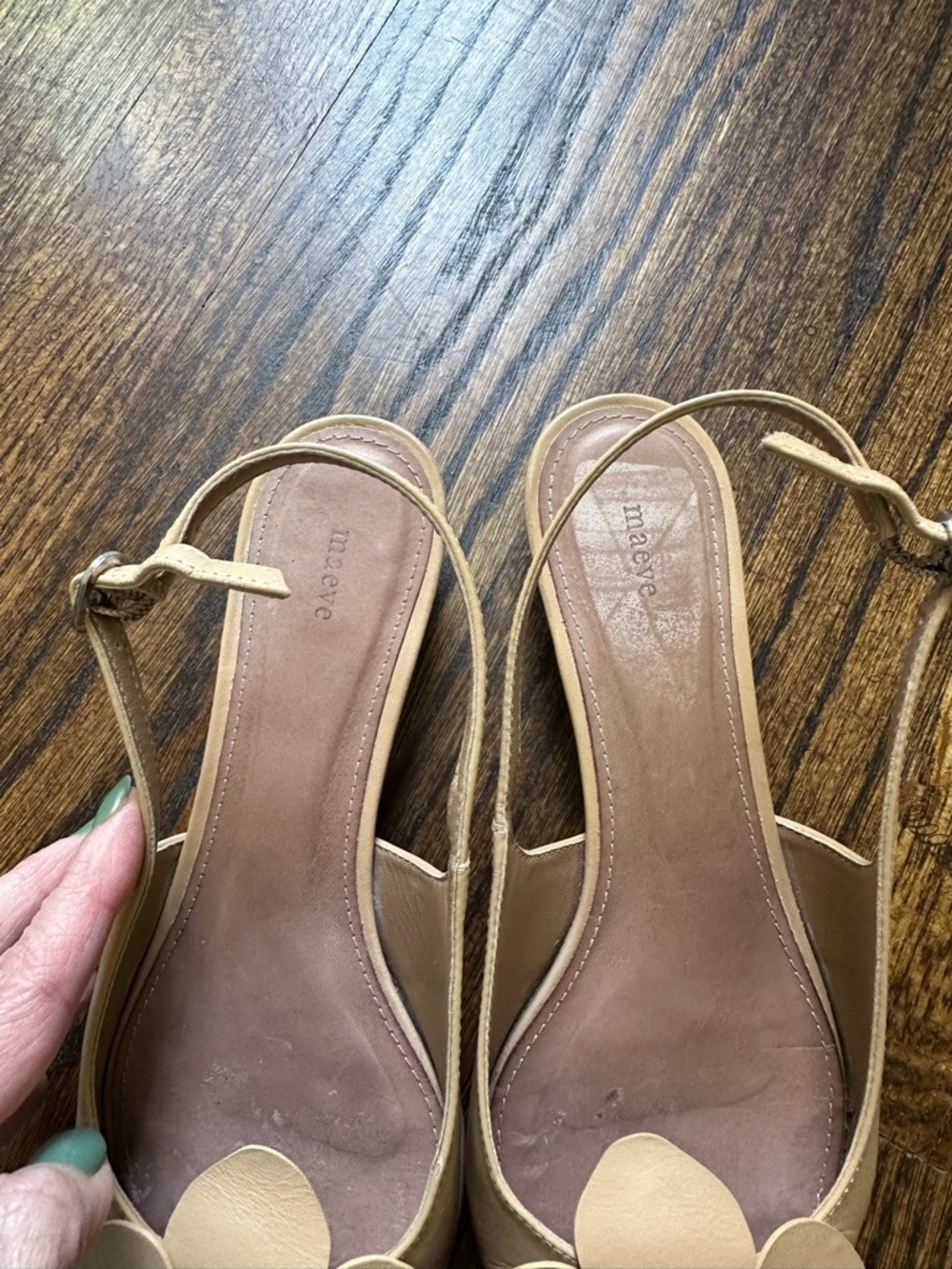 Anthropologie Maeve Women’s Tan Slingback Pointed-Toe Flats Shoes Flower Accent - Picture 6 of 16